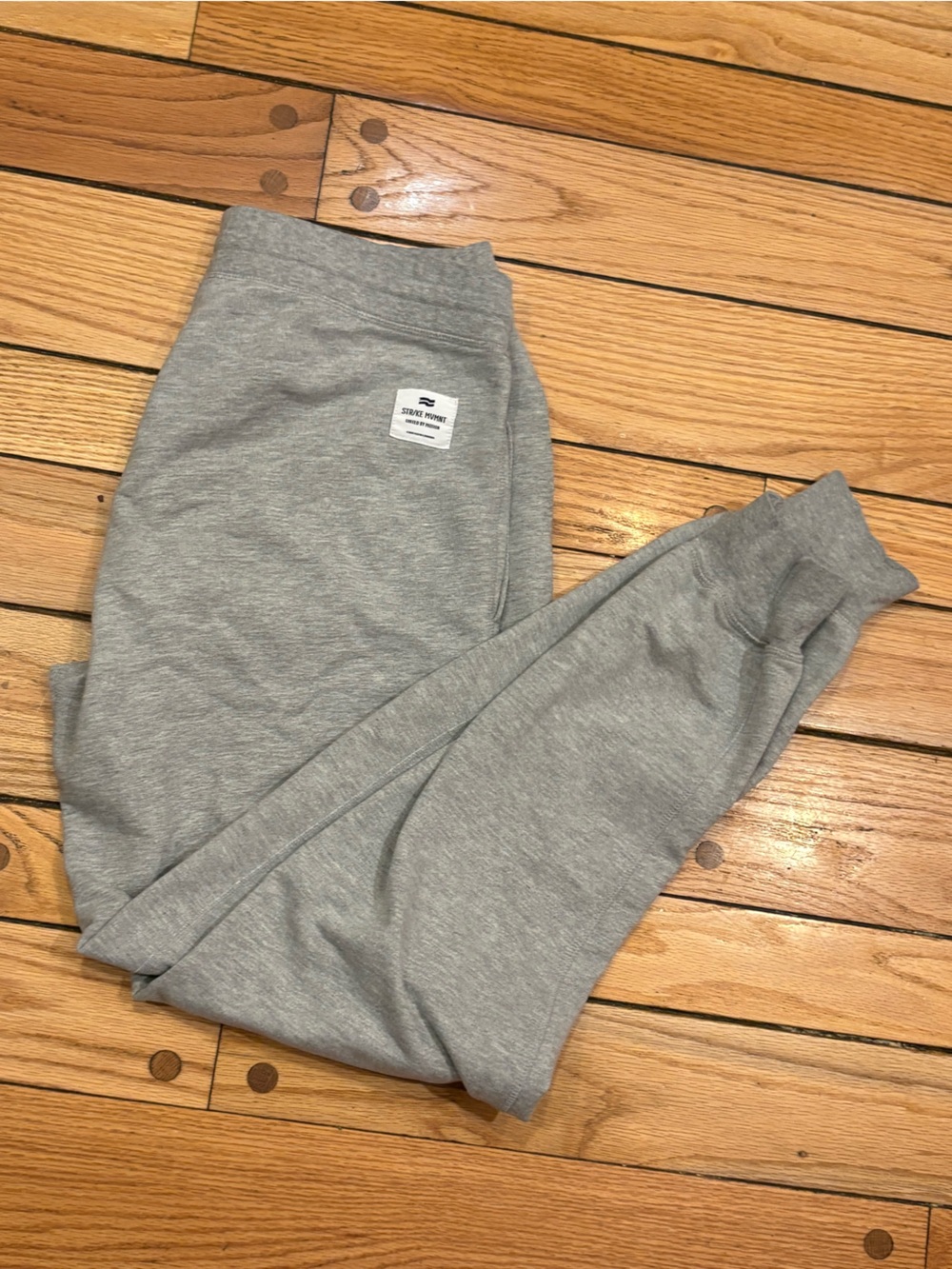 Strike Mvmnt Gray Cozy Sweatpants Joggers size XL Mens lougewear